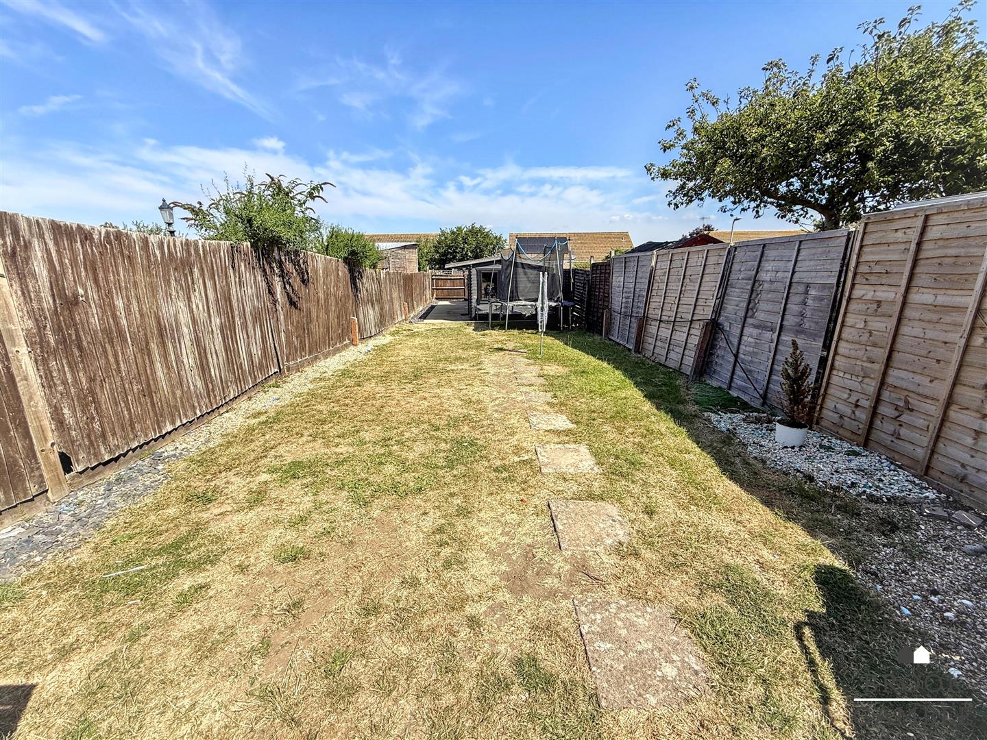 2 Bedroom House. Ashgate Road in Eastbourne,  10
